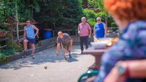 Produkcija Bakster -  Gostilna pri Bevcu (2)